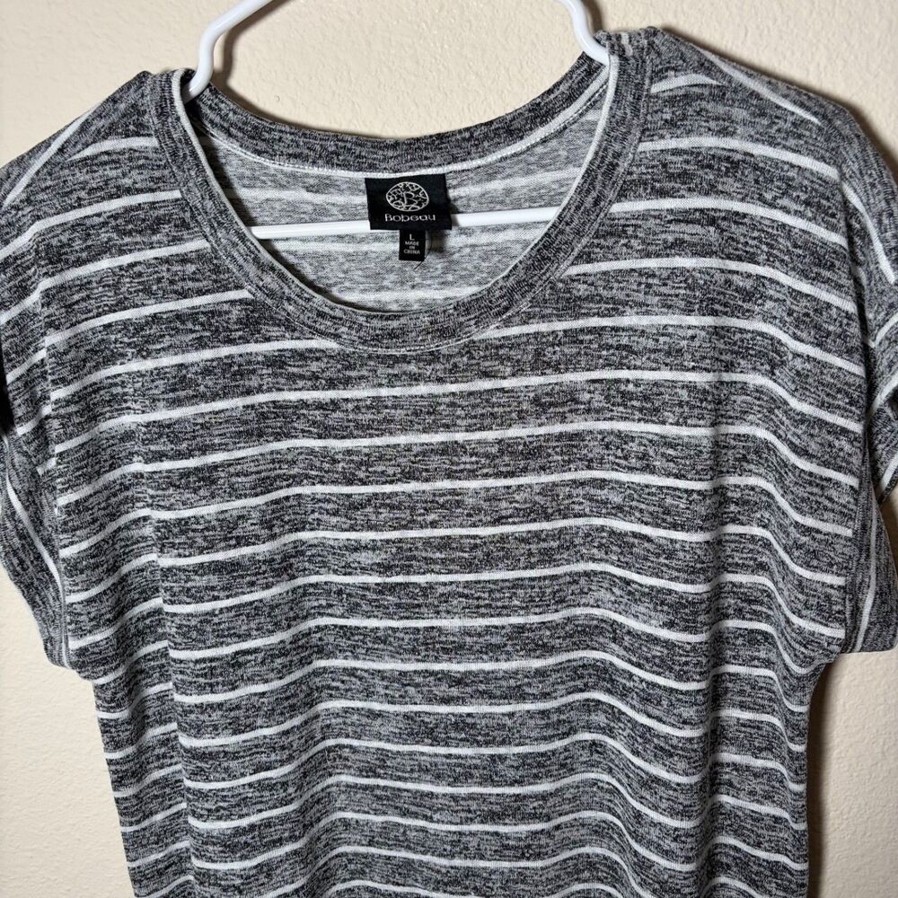 Bobeau Blouse Women's Large Gray Knit Striped Round Neck Short Sleeve Casual - Picture 3 of 8